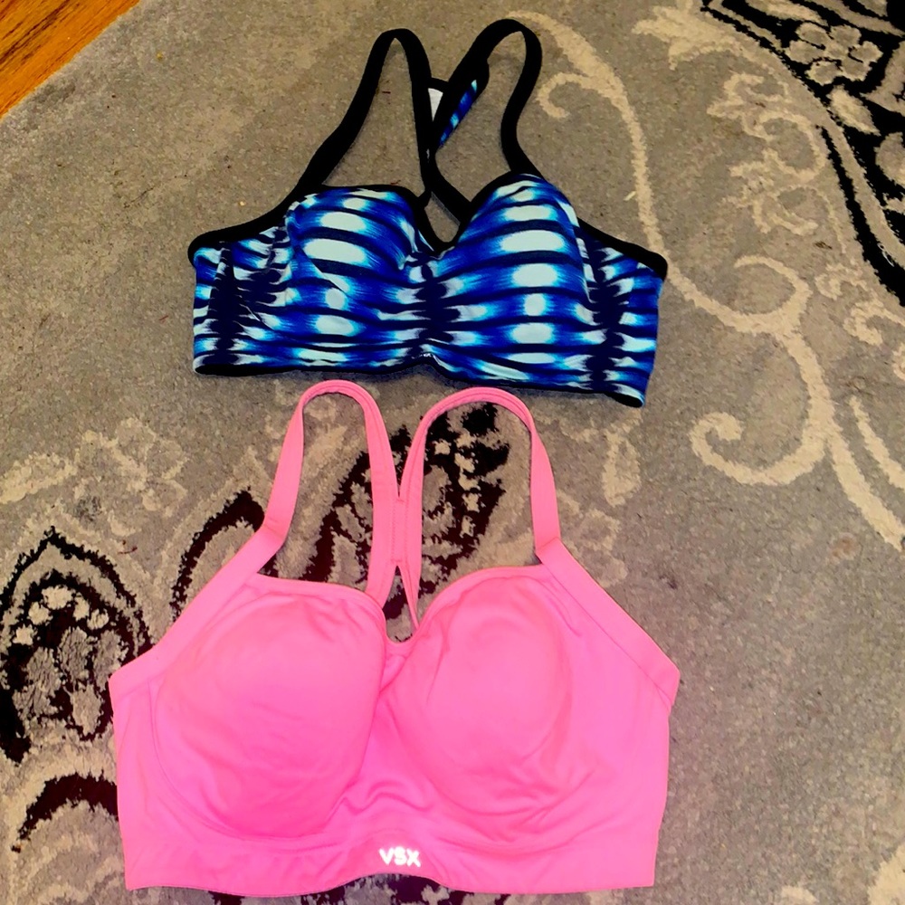 Sports bra
